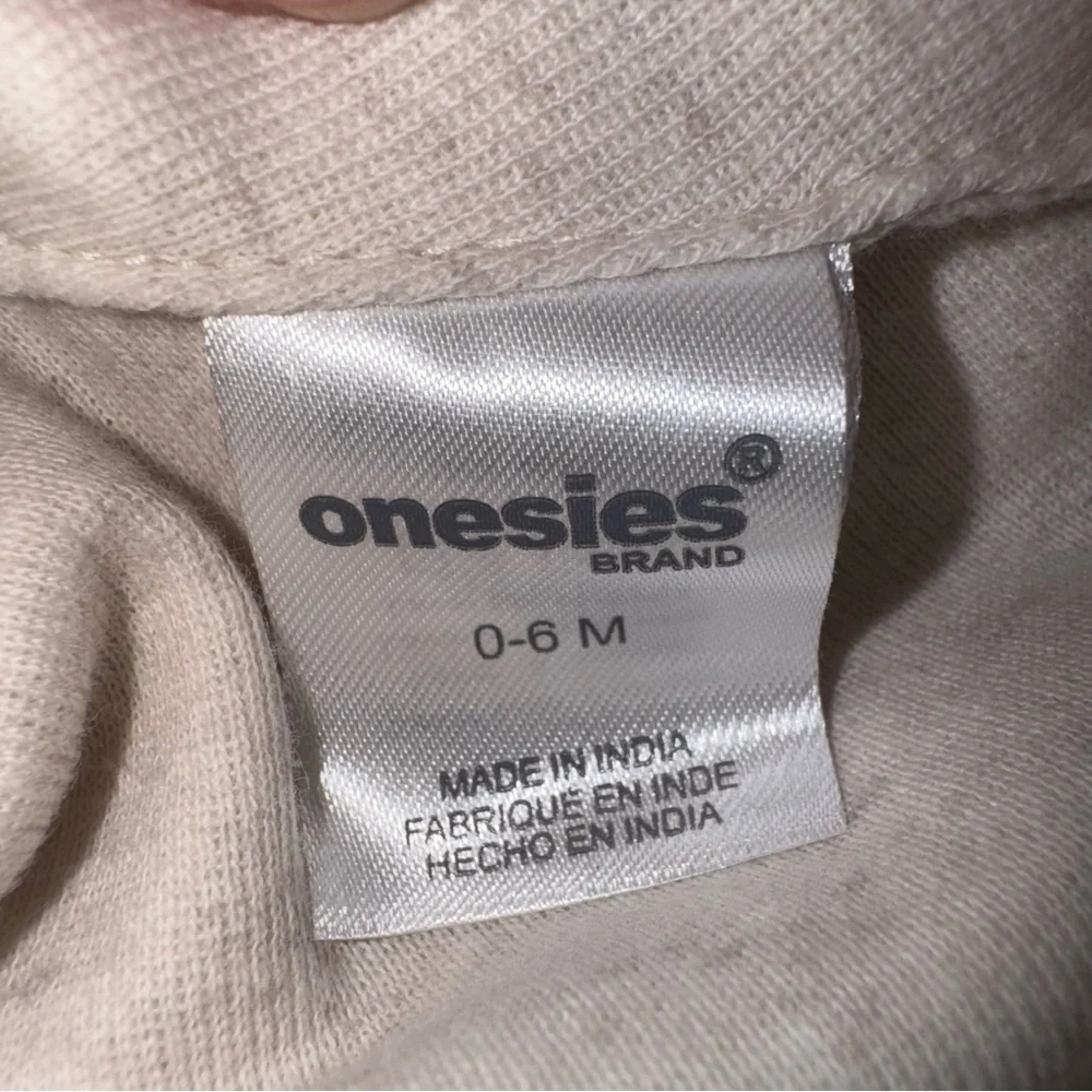 Baby Hat Bundle 0–6M Onesies & Baby Essentials Beanies Neutral Blue Tiger Lot